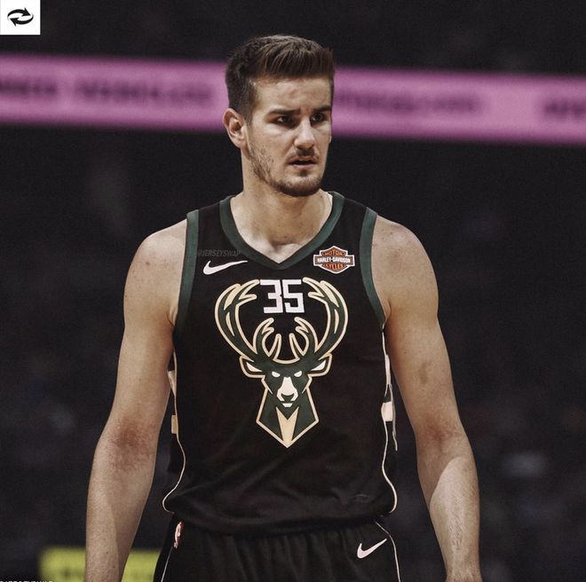 优德登录入口 -包含冲刺阶段密尔沃基雄鹿调整名单以备欧冠，复出首秀环节打磨，引发热议，球探报告显示潜力的词条