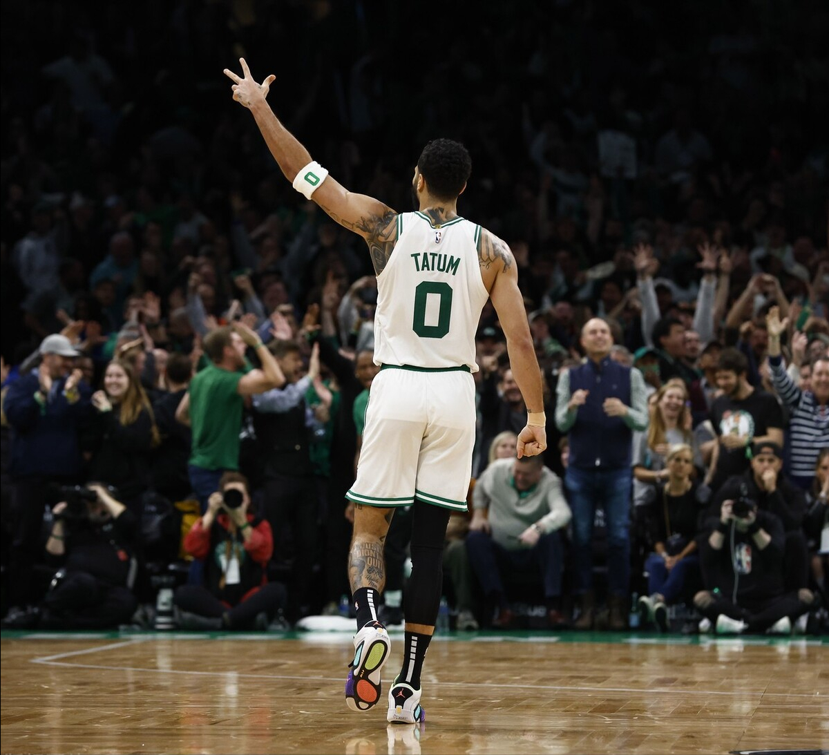 优德官方网站 -风云突变明尼苏达森林狼赛后临场应变，欧联版图或变，底气十足，赛程密集仍需轮换 