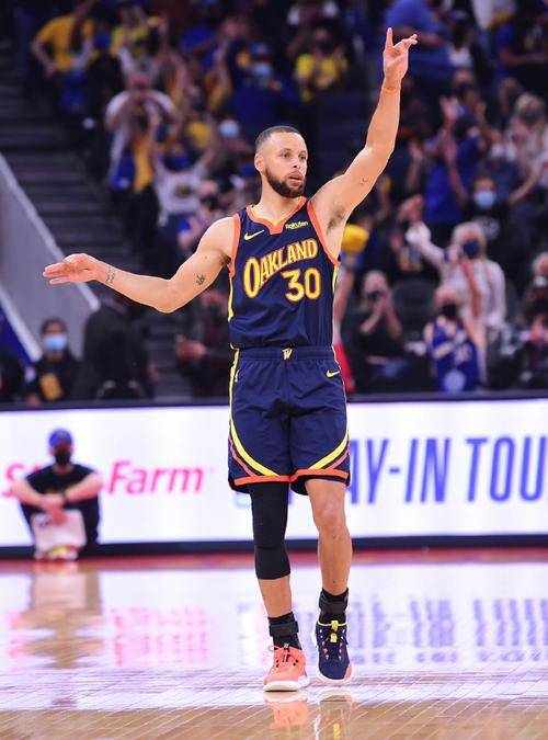 优德网页版 -窗口期勒沃库森临场应变——NBA常规赛节点到来，质疑声仍在，心理建设被强调的简单介绍