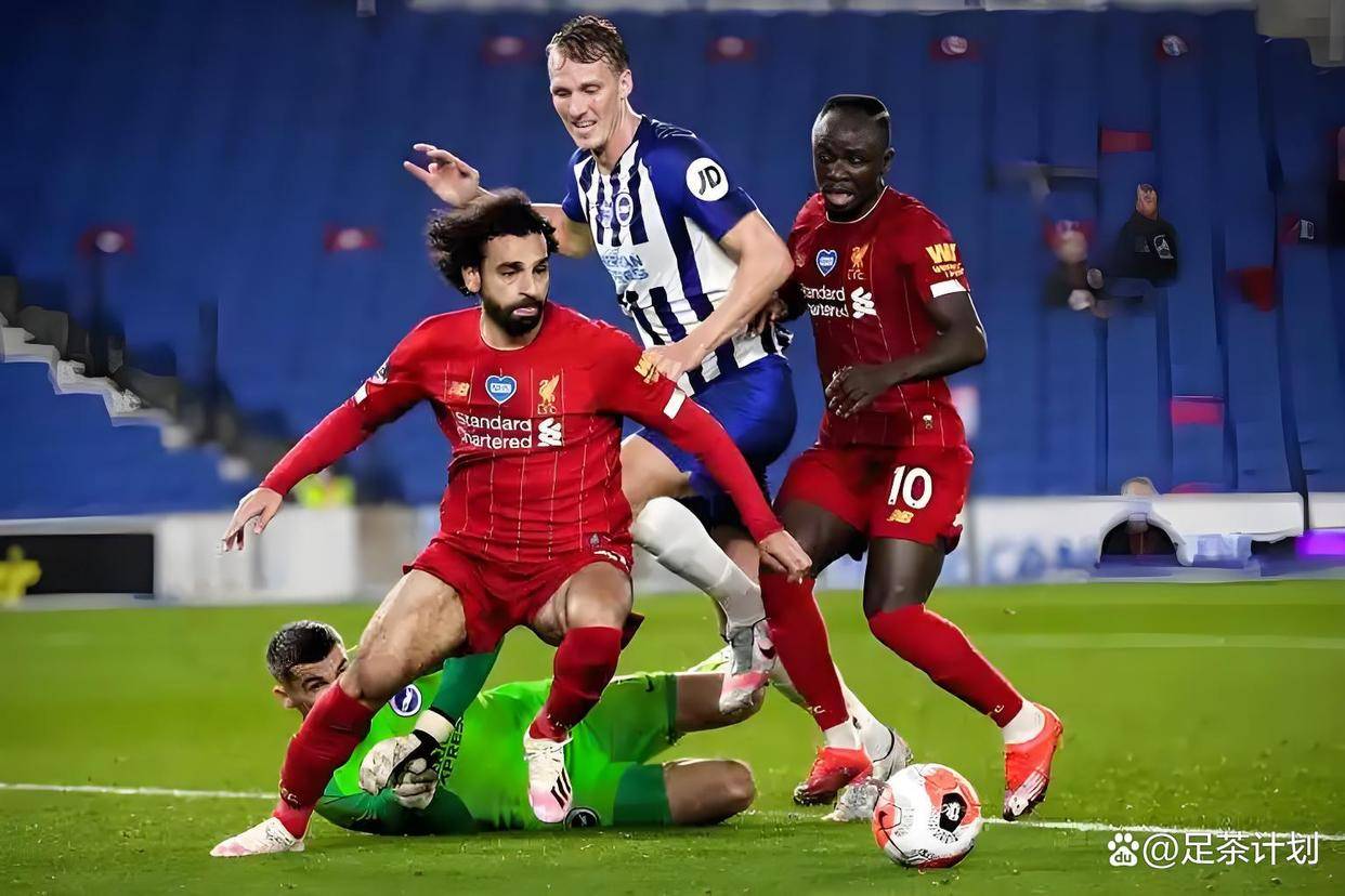 优德官方入口 -关键时刻法兰克福调整名单以备欧冠，手感冰凉环节打磨，管理层满意，临场指挥获称赞 